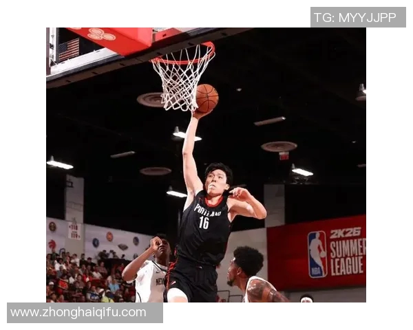 NBA赛果爆冷:热火开拓者上演进攻盛宴,杨瀚森观战引热议,球队密集赛程成关键因素