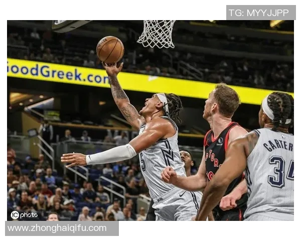 NBA杯小组赛:班凯罗28分魔术险胜篮网,小波特24+11+7难救主